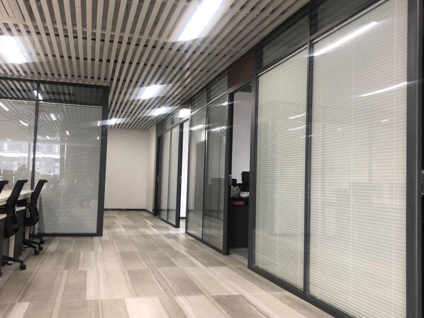 雙玻璃百葉桃子视频在线观看 雙玻璃百葉桃子视频在线观看