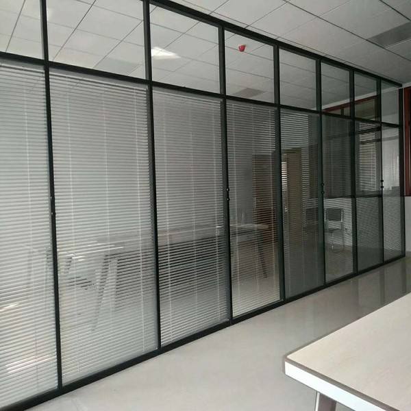 辦公室玻璃桃子视频在线观看 辦公室玻璃桃子视频在线观看